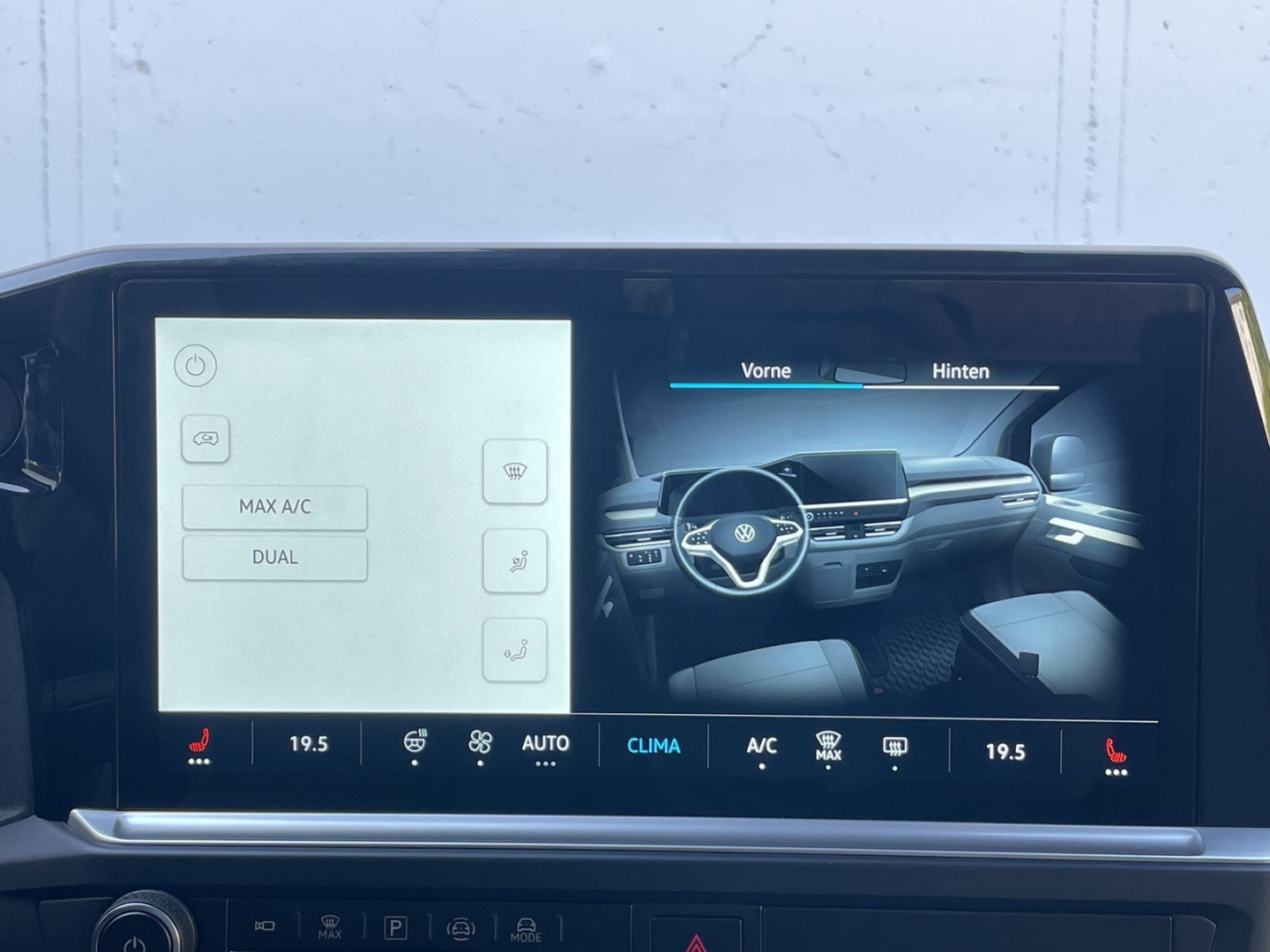 T7 Caravelle Style 2.0 TDI Autom. AHK/Standhzg/Pano/360°Kamera