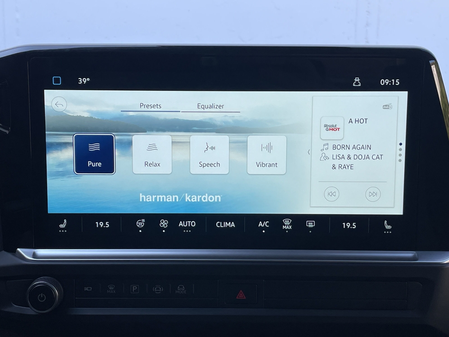 T7 Caravelle Style 2.0 TDI Autom. AHK/Standhzg/Pano/360°Kamera