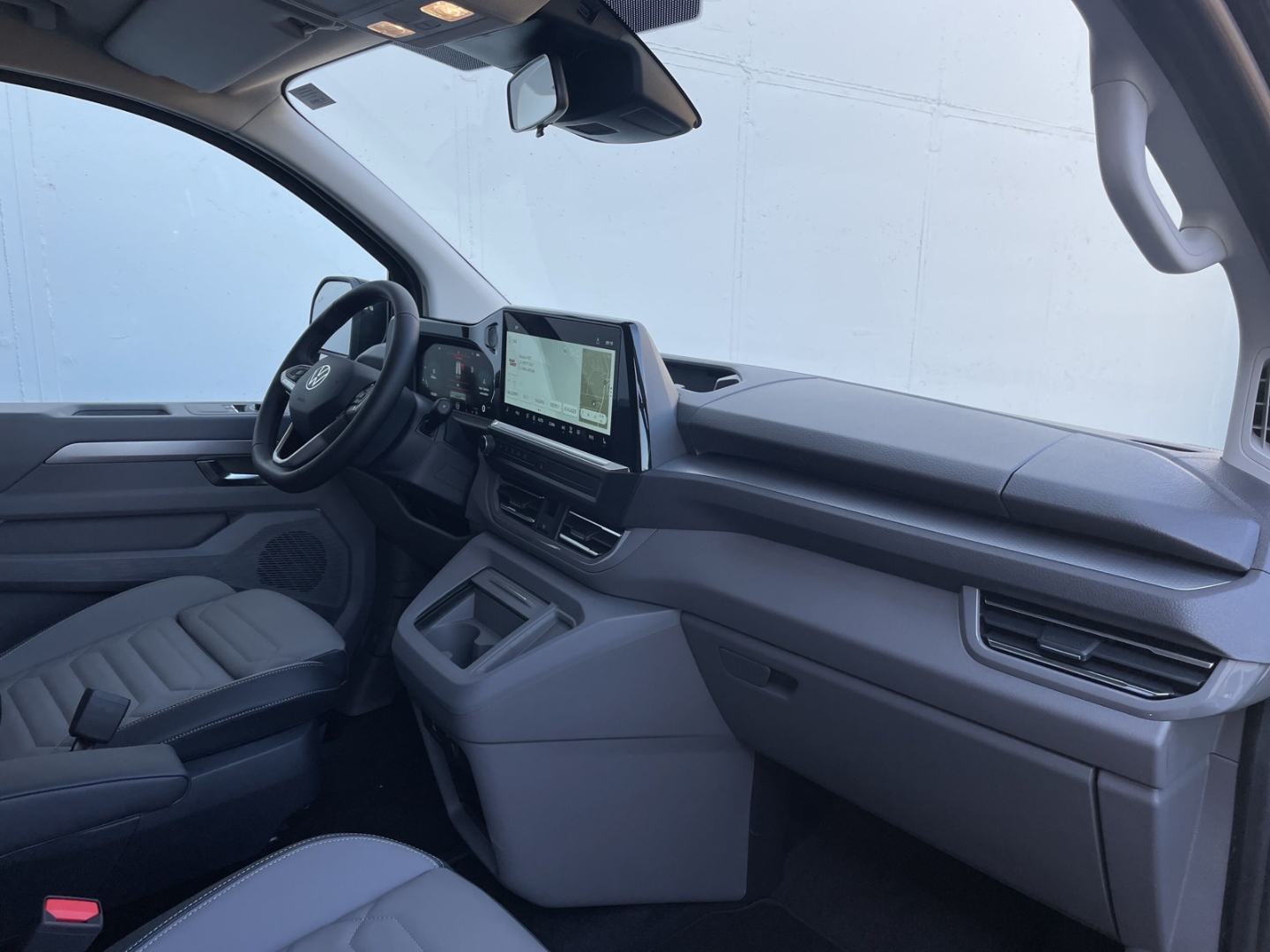 T7 Caravelle Style 2.0 TDI Autom. AHK/Standhzg/Pano/360°Kamera
