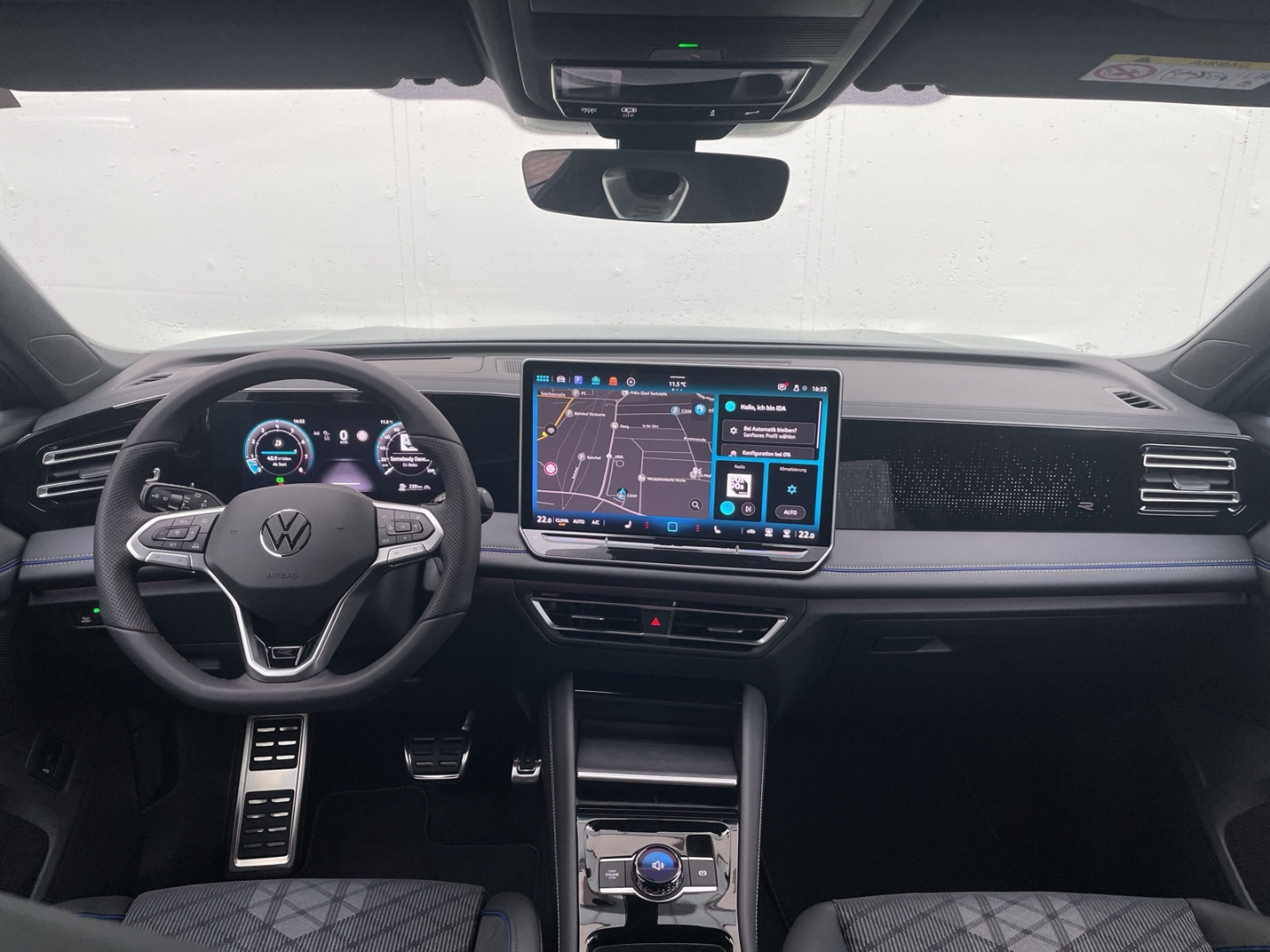 Tiguan 2.0 TSI DSG 4MOTION Standhzg/AHK/HUD/DCC