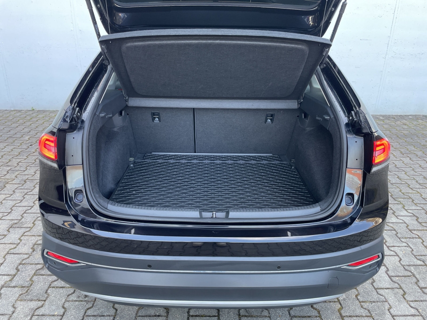 Taigo 1.0 TSI DSG Style Pano/Matrix/App-Connect/PDC/Sitzhzg