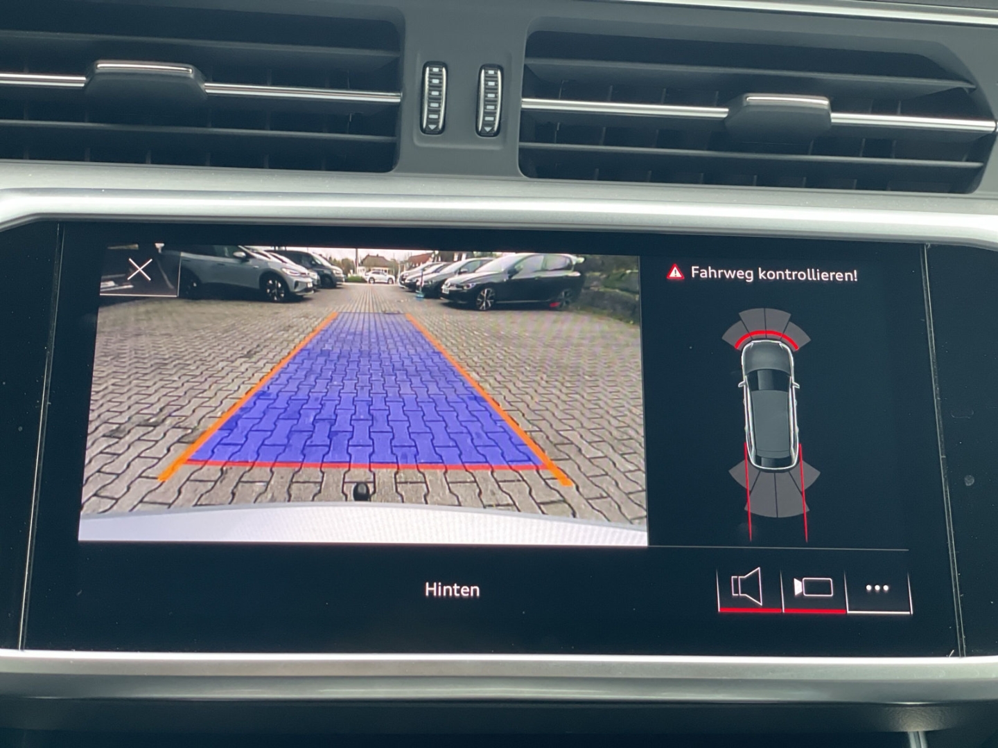 RS6 Avant AHK/B&O/RS-AGA/Matrix/AIR susp/280km/h/ACC/Keyless/Leder