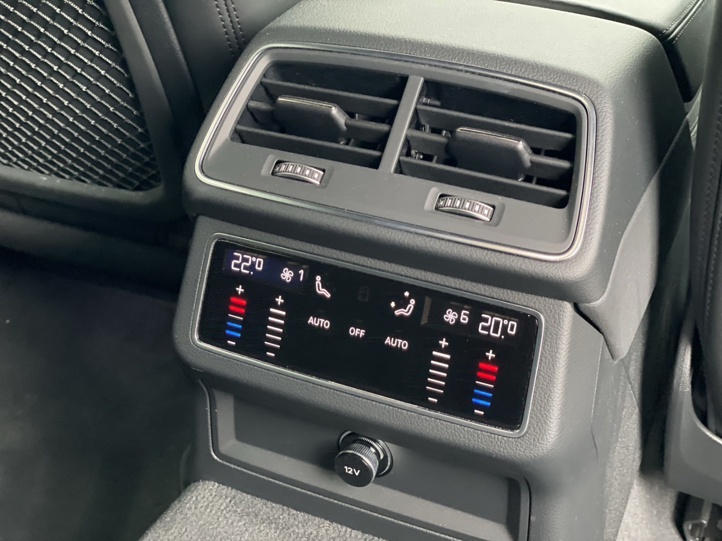 RS6 Avant AHK/B&O/RS-AGA/Matrix/AIR susp/280km/h/ACC/Keyless/Leder
