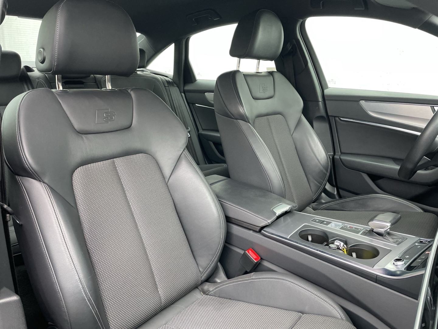 A6 50TFSIe quattro S-line Matrix/ACC/Navi/App-Connect/Sitzhzg/Standklima/Teilleder