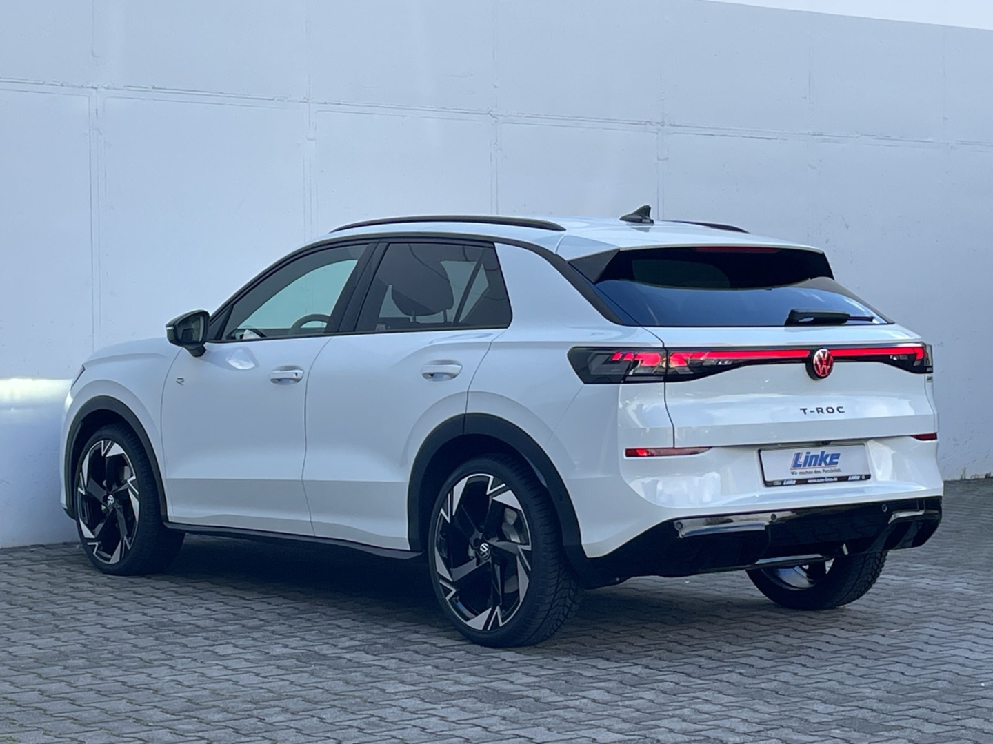 T-Roc R-Line 1.5eTSI DSG HUD/360°Kamera/Navi/ACC