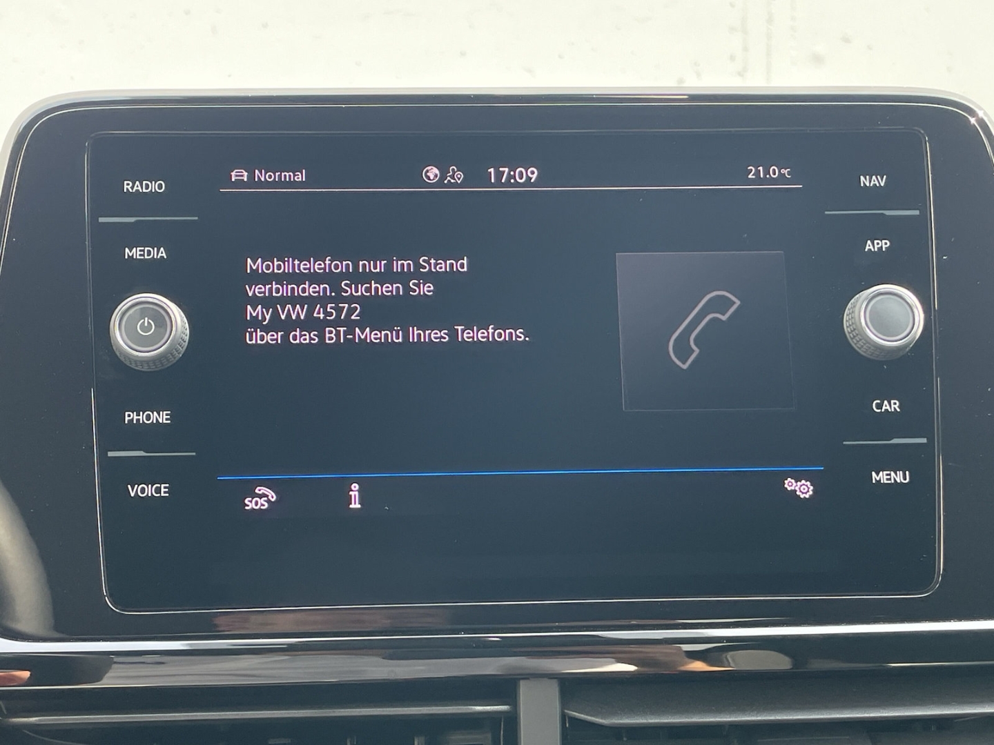 T-Roc 2.0 TDI DSG Style AHK/Navi/LED Plus/Kamera/App-Connect/ACC