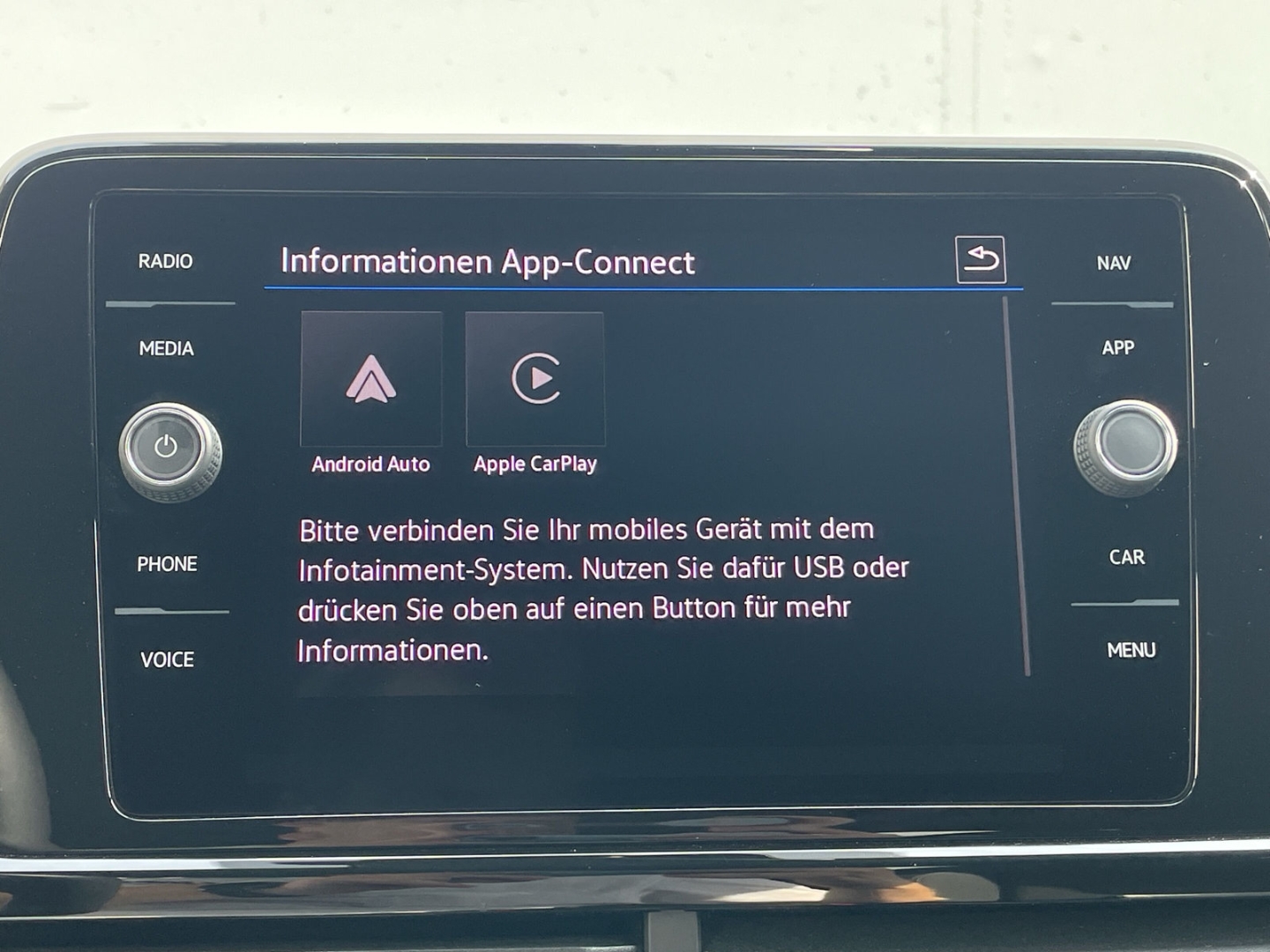 T-Roc 2.0 TDI DSG Style AHK/Navi/LED Plus/Kamera/App-Connect/ACC