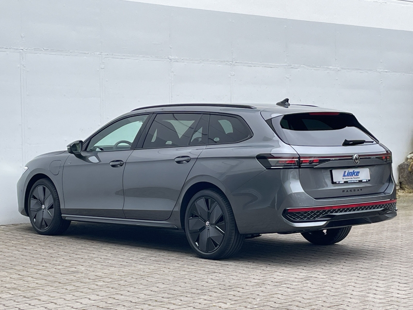 Passat Variant 1.5TSI eHybrid R-Line HUD/AHK/DCC Pro