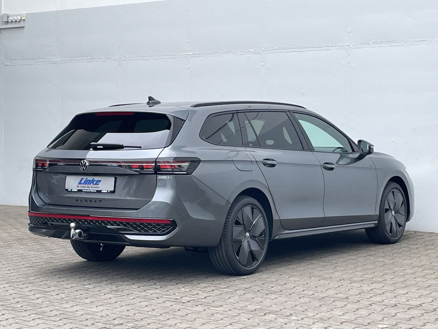 Passat Variant 1.5TSI eHybrid R-Line HUD/AHK/DCC Pro