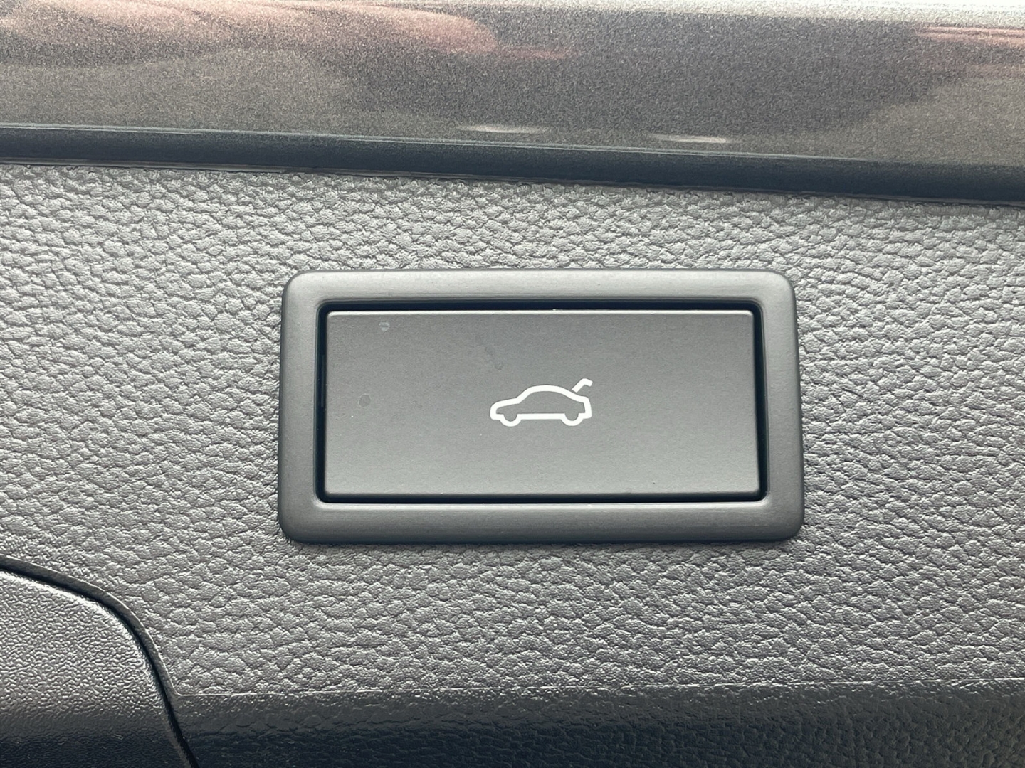 Passat Variant 1.5TSI eHybrid R-Line HUD/AHK/DCC Pro