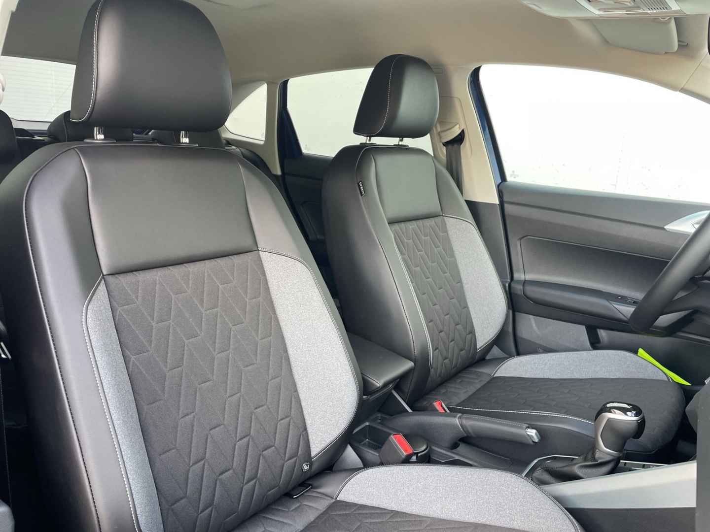 Taigo Goal 1.0 TSI DSG AHK/Keyless/Navi/Matrix ACC