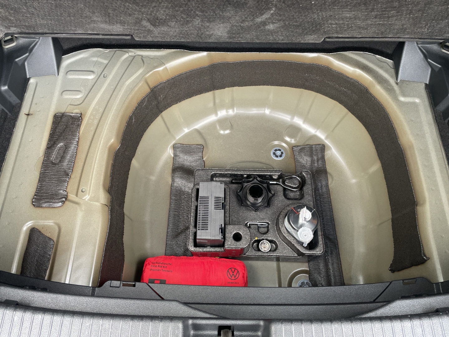 T-Cross 1.0 TSI DSG Life Kamera/Navi/App-Connect/LED/Sitzhzg