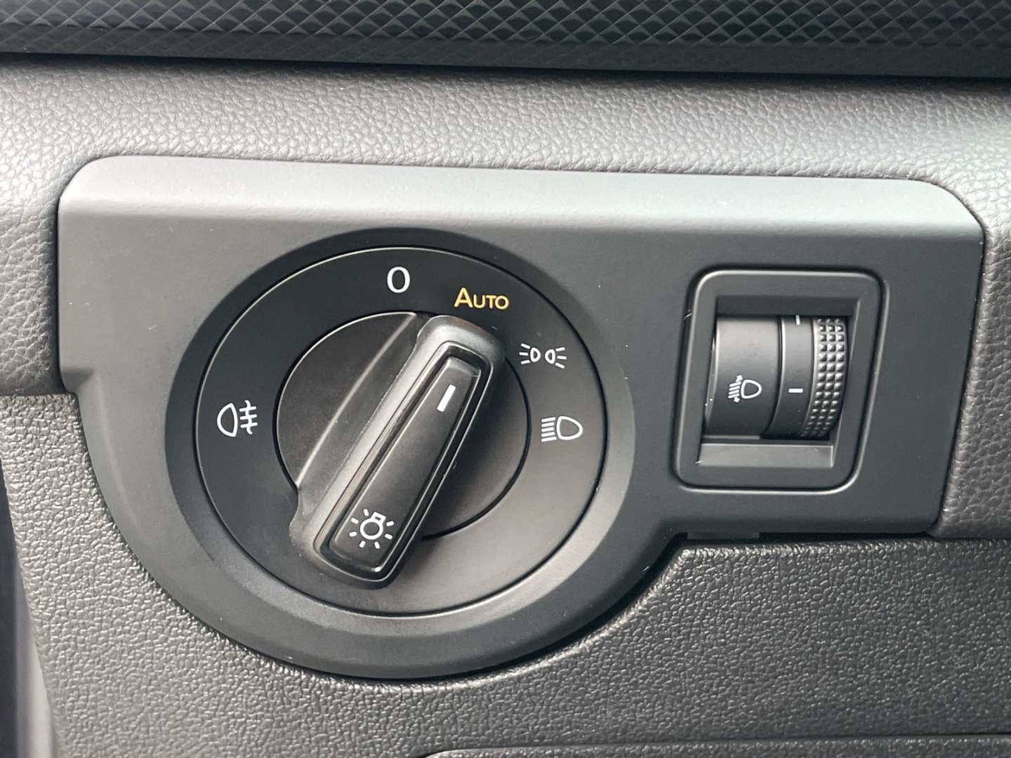 T-Cross 1.0 TSI DSG Life Kamera/Navi/App-Connect/LED/Sitzhzg