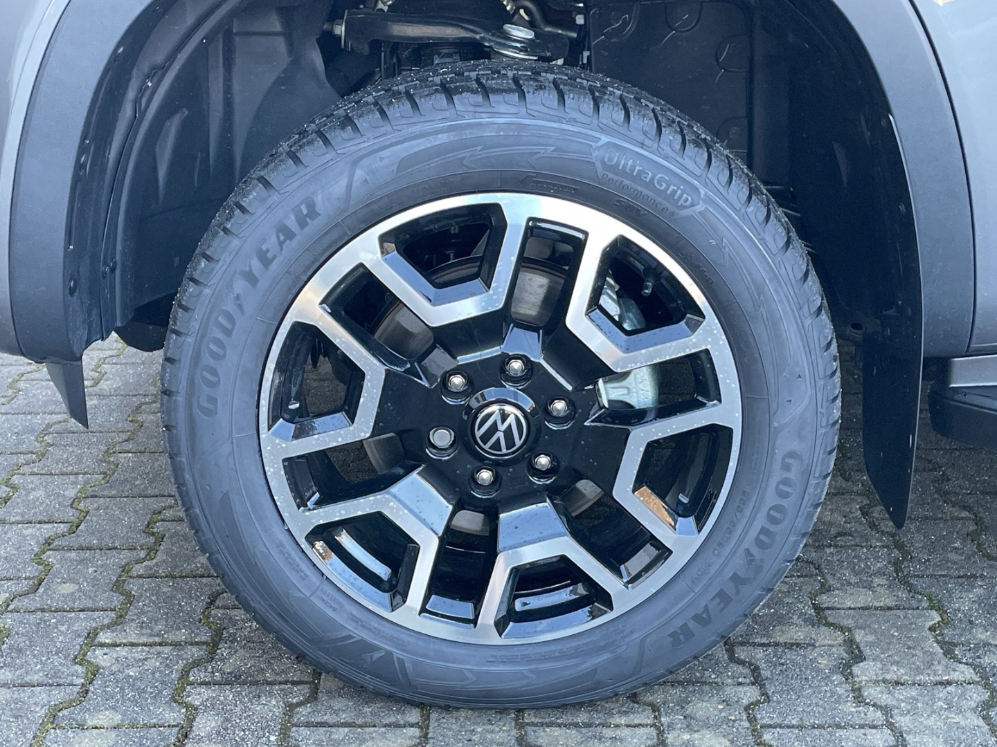 Amarok 3.0 TDI PanAmericana 4M Standh/Rollcover/Matrix/AHK/ACC/Navi/H&K/360°Kamera/Keyless