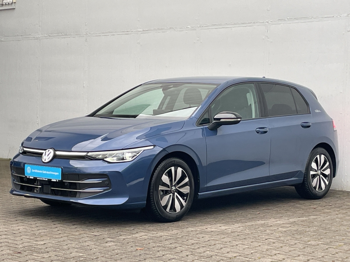 Golf VIII 1.5 eTSI DSG Goal AHK/Kamera/IQ.Light/ACC/Navi/App-Connect