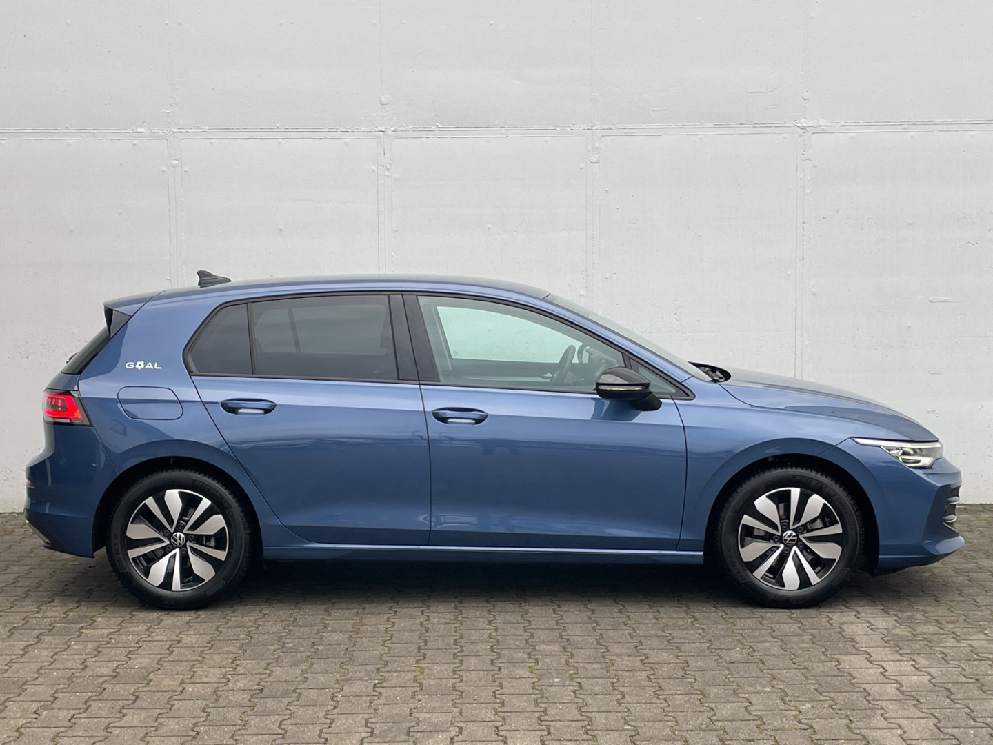 Golf VIII 1.5 eTSI DSG Goal AHK/Kamera/IQ.Light/ACC/Navi/App-Connect