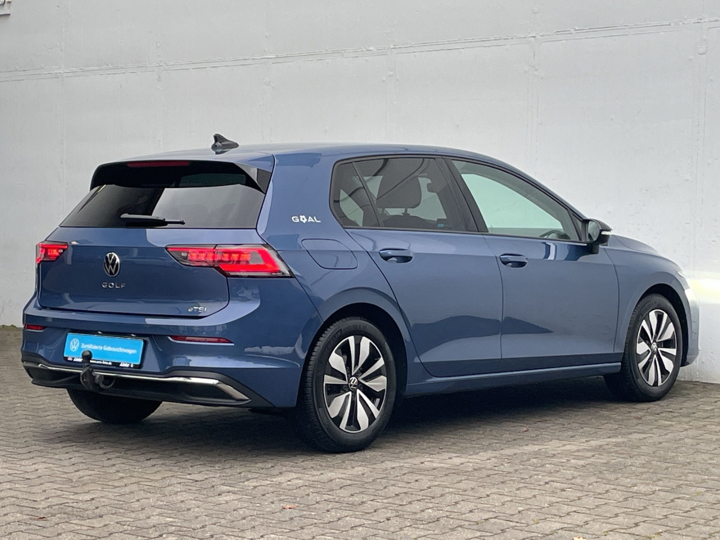 Golf VIII 1.5 eTSI DSG Goal AHK/Kamera/IQ.Light/ACC/Navi/App-Connect