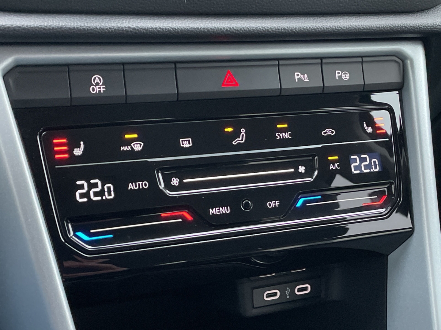 T-Roc 1.0 TSI Goal AHK/Kamera/ACC/Navi/App-Con. LED