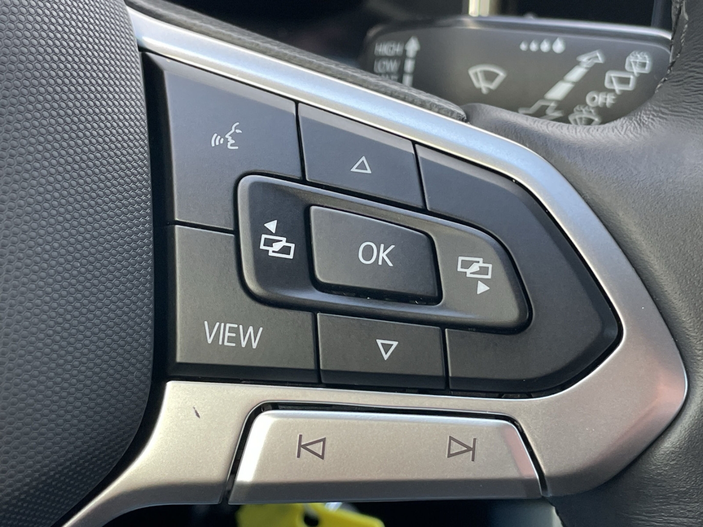 Taigo 1.0 TSI Goal 5-Gang LED/ACC/Navi/App-Connect/PDC/Sitzhzg