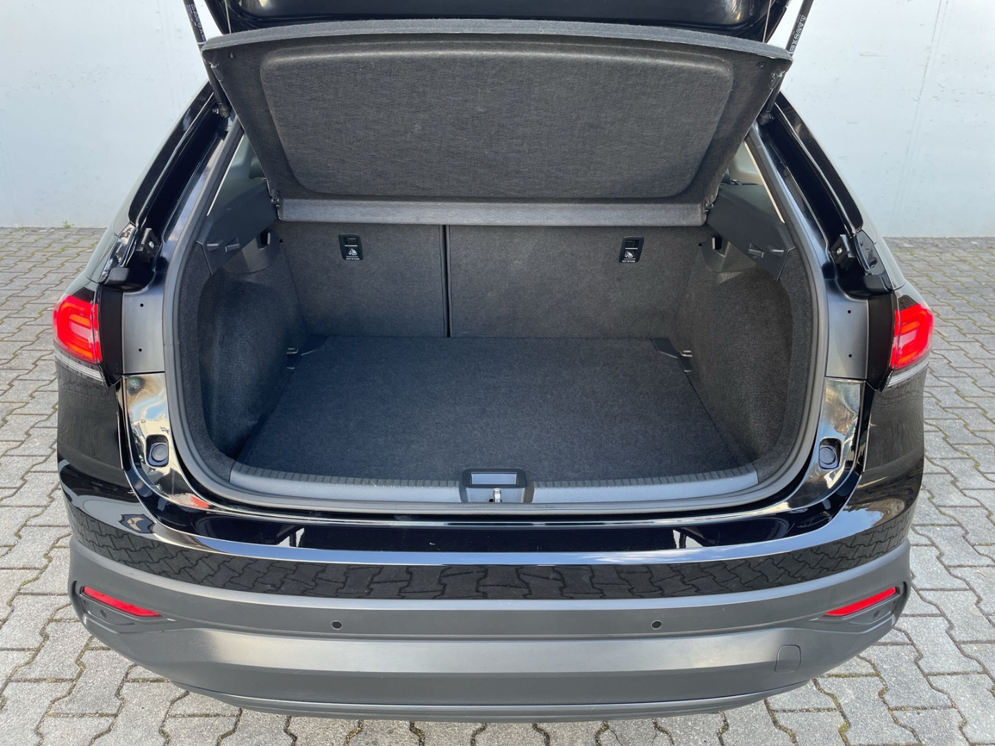Taigo 1.0 TSI Goal 5-Gang LED/ACC/Navi/App-Connect/PDC/Sitzhzg