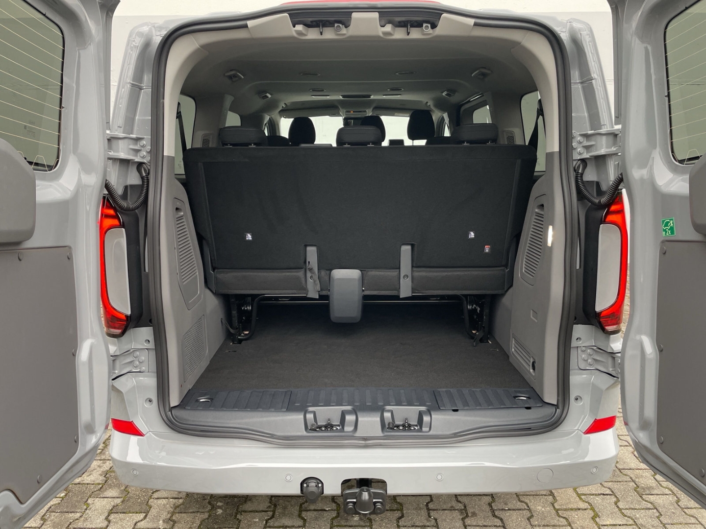 T7 Caravelle 2.0 TDI Edition AHK/Navi/Kamera/GRA/IQ.LIGHT
