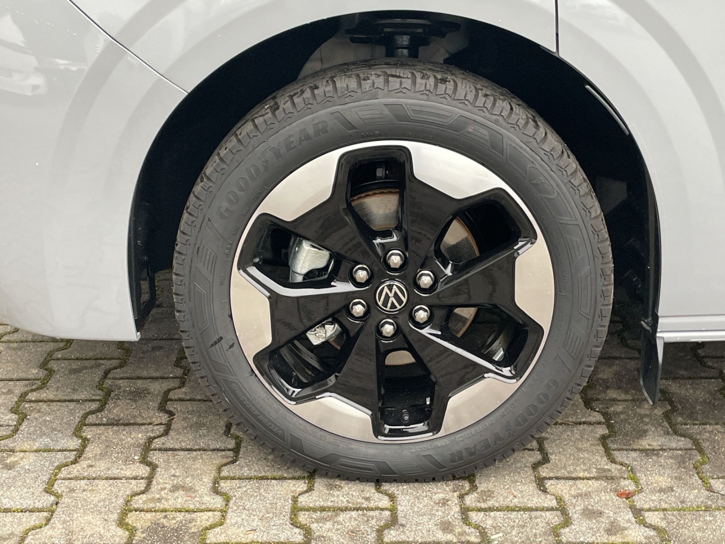 T7 Caravelle 2.0 TDI Edition AHK/Navi/Kamera/GRA/IQ.LIGHT