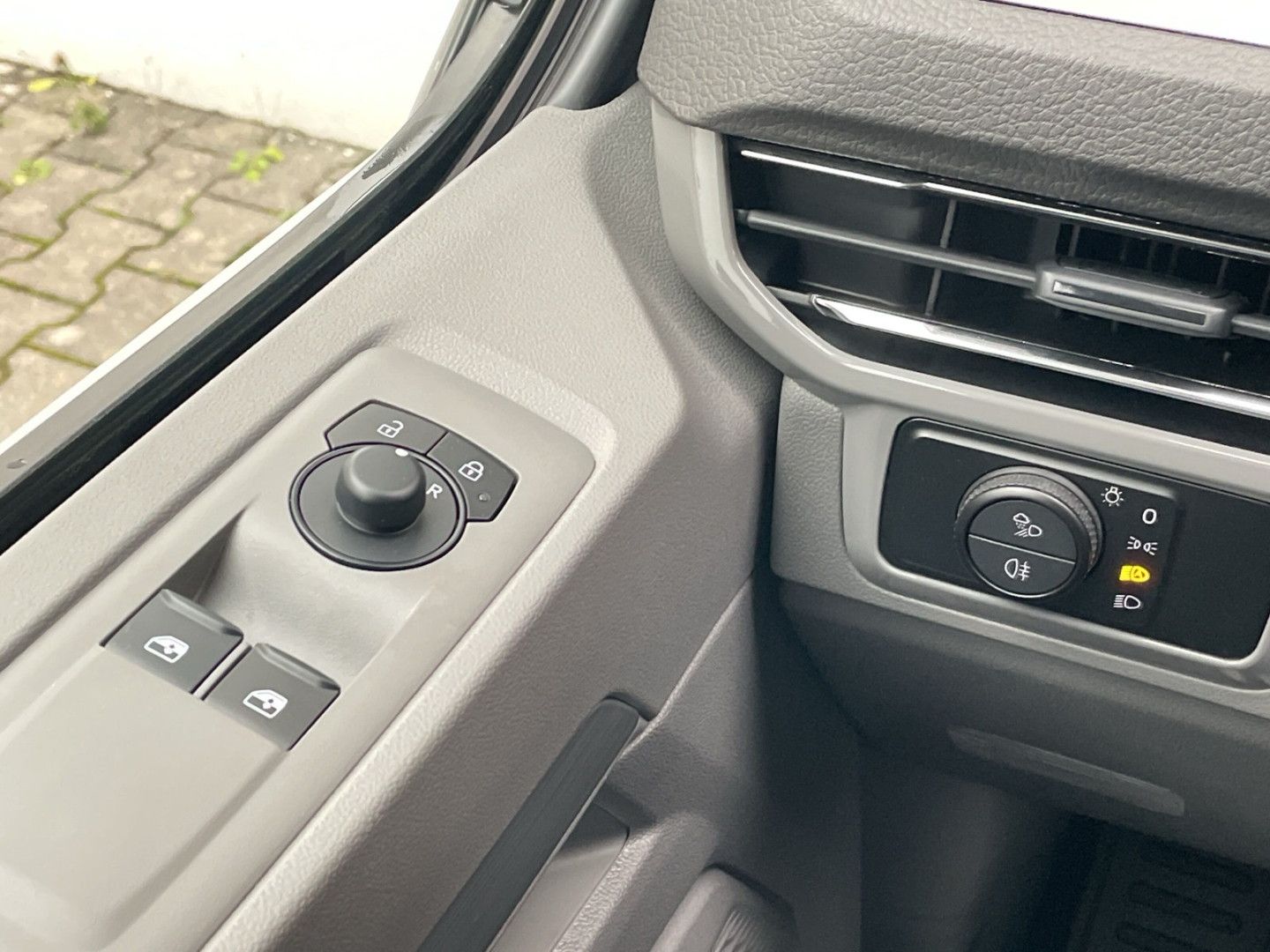 T7 Caravelle 2.0 TDI Edition AHK/Navi/Kamera/GRA/IQ.LIGHT