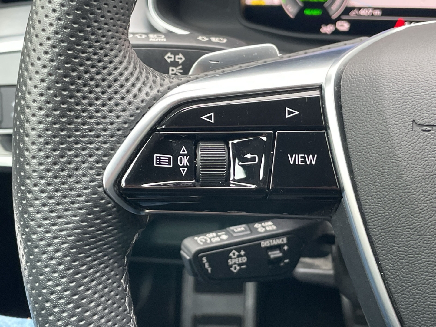 A6 Avant 55 TFSI e quattro S-line Kamera/AHK/ACC/App-Connect/el.Heckklappe/Matrix/Navi