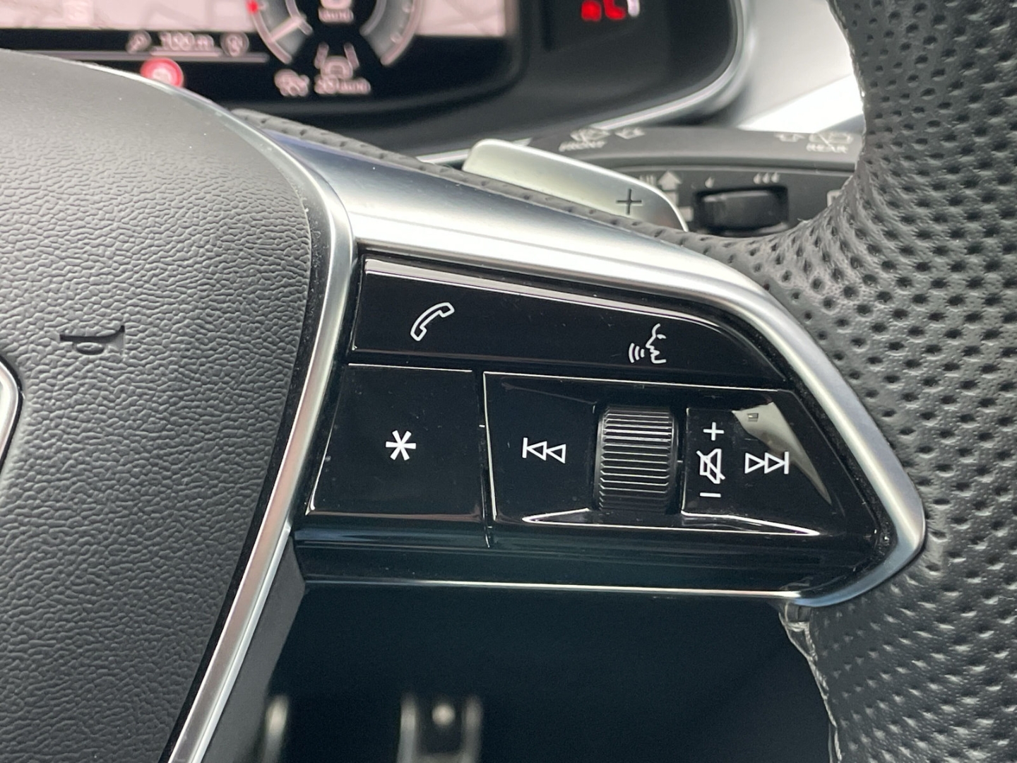 A6 Avant 55 TFSI e quattro S-line Kamera/AHK/ACC/App-Connect/el.Heckklappe/Matrix/Navi