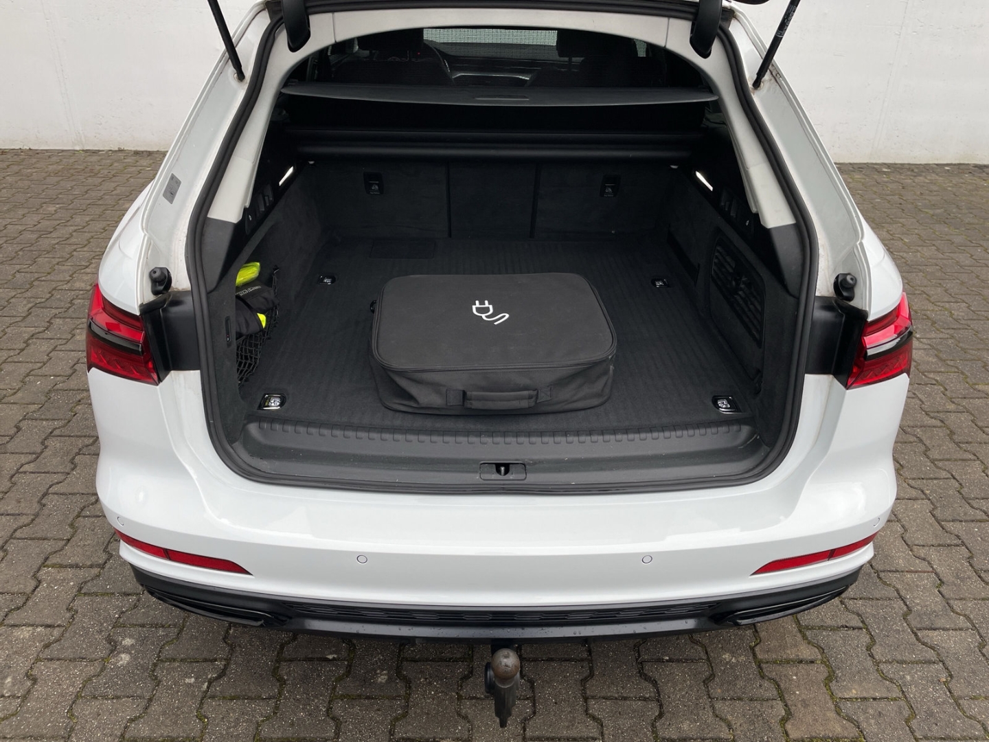 A6 Avant 55 TFSI e quattro S-line Kamera/AHK/ACC/App-Connect/el.Heckklappe/Matrix/Navi