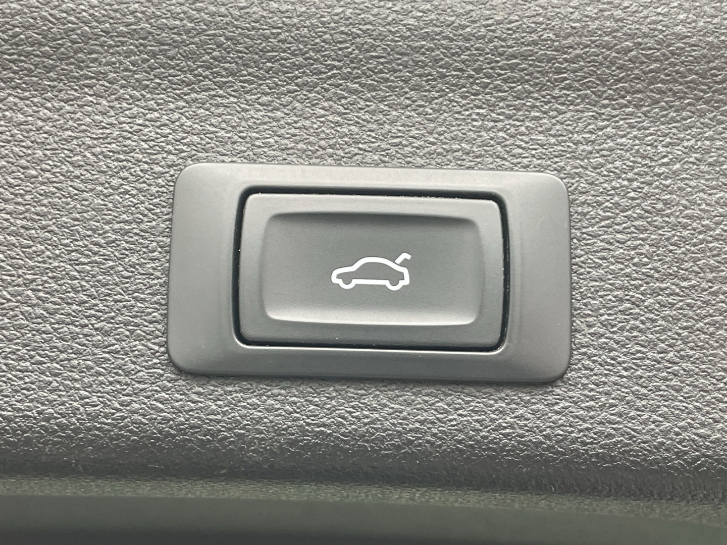 A6 Avant 55 TFSI e quattro S-line Kamera/AHK/ACC/App-Connect/el.Heckklappe/Matrix/Navi