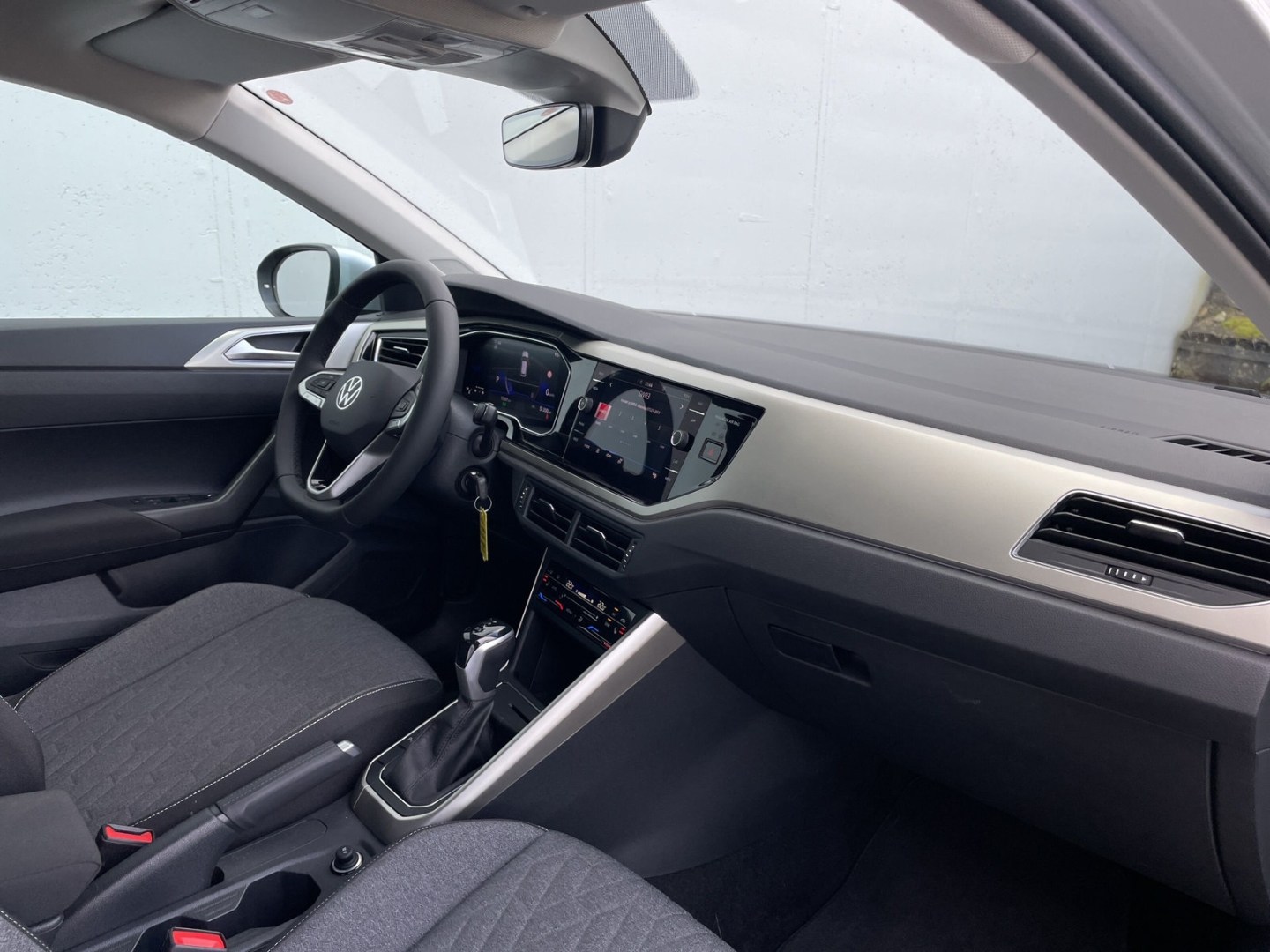 Taigo 1.0TSI DSG Move AHK/Kamera/App-Connect/ACC/Sitzhzg