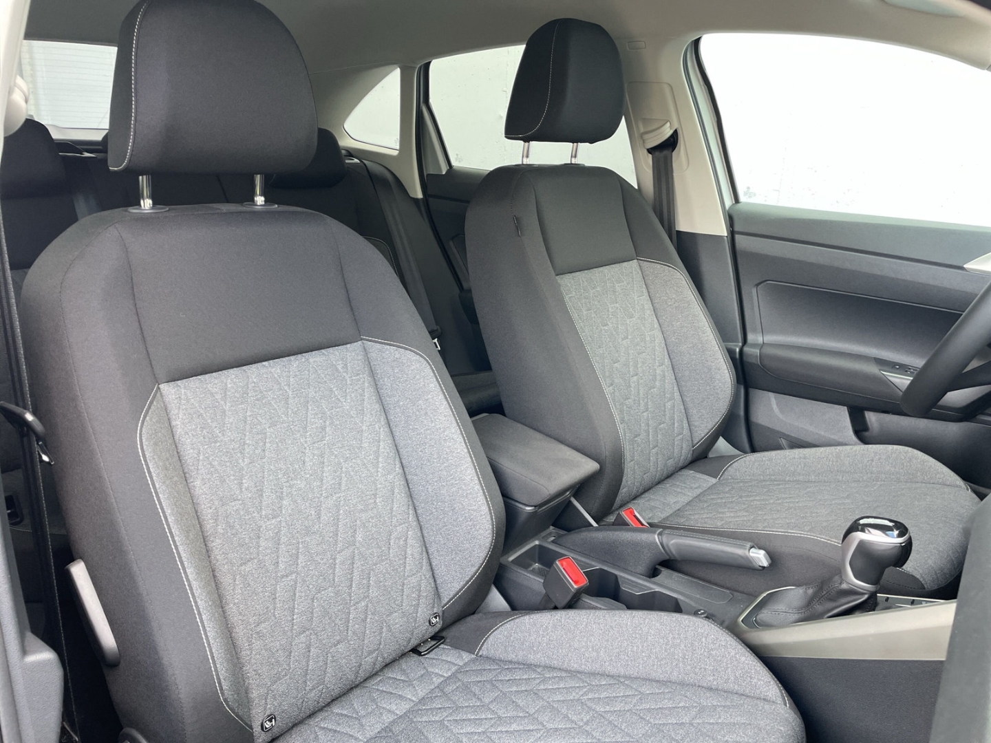 Taigo 1.0TSI DSG Move AHK/Kamera/App-Connect/ACC/Sitzhzg