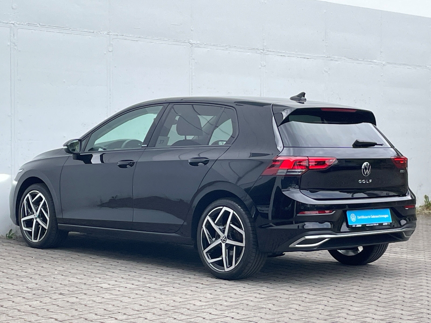 Golf VIII 1.5 TSI Move AHK/Kamera/LED Plus /Navi/Sitzhzg/App-Connect