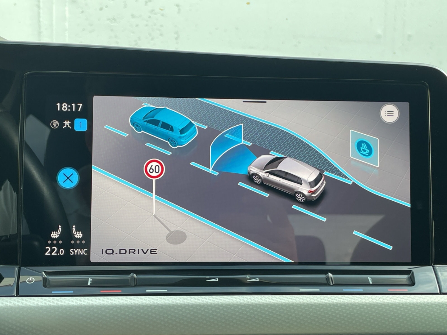 Golf VIII 1.5 TSI Move AHK/Kamera/LED Plus /Navi/Sitzhzg/App-Connect