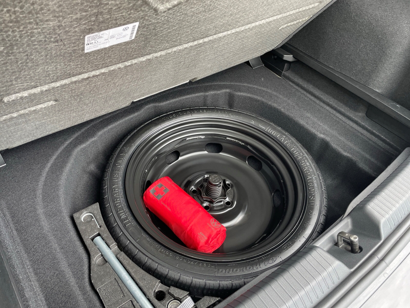Golf VIII 1.5 TSI Move AHK/Kamera/LED Plus /Navi/Sitzhzg/App-Connect
