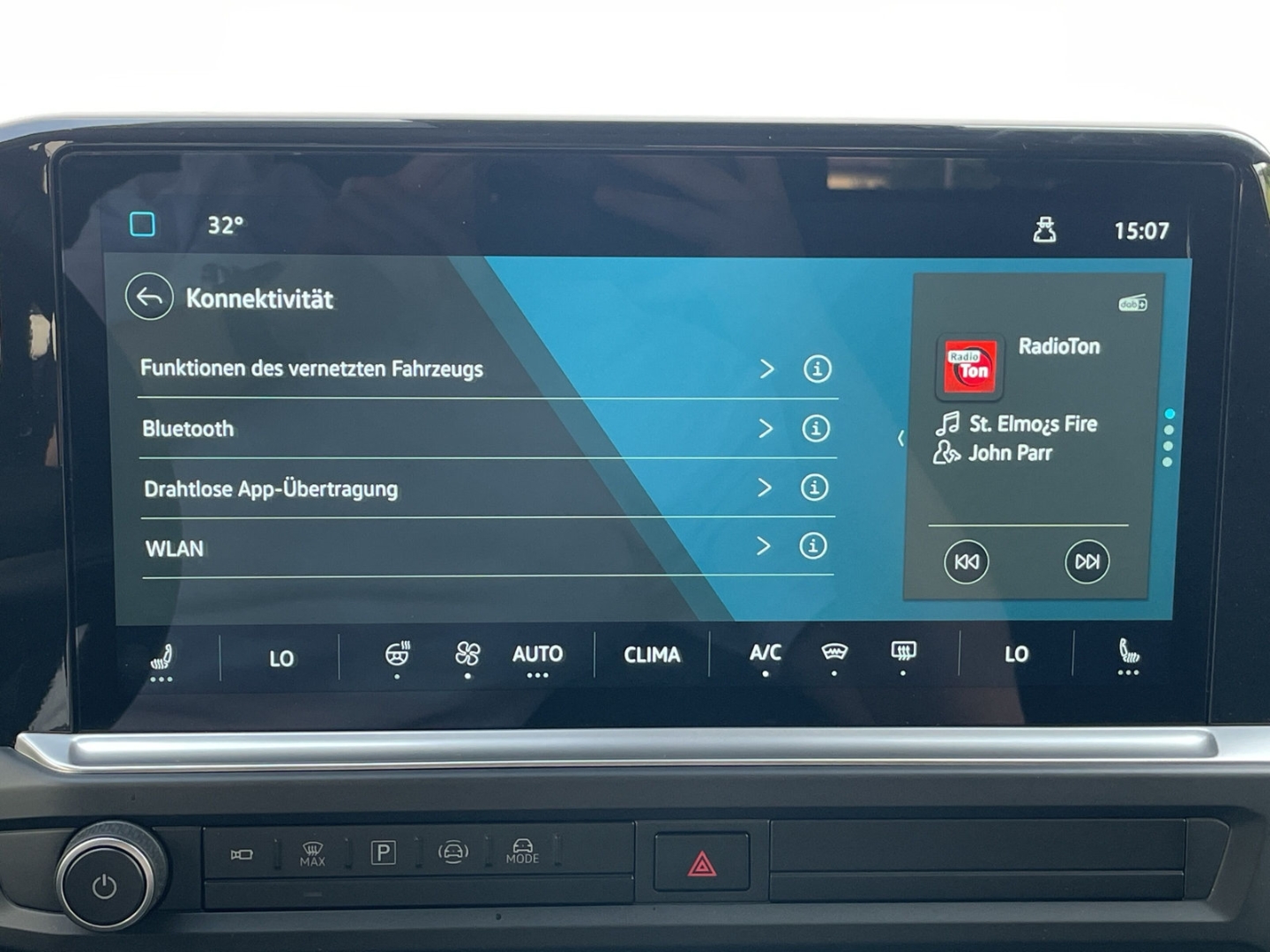 Caravelle Edition 2.0 TDI DSG Matrix/AHK/360°Kamera/Navi/App-Connect/ACC