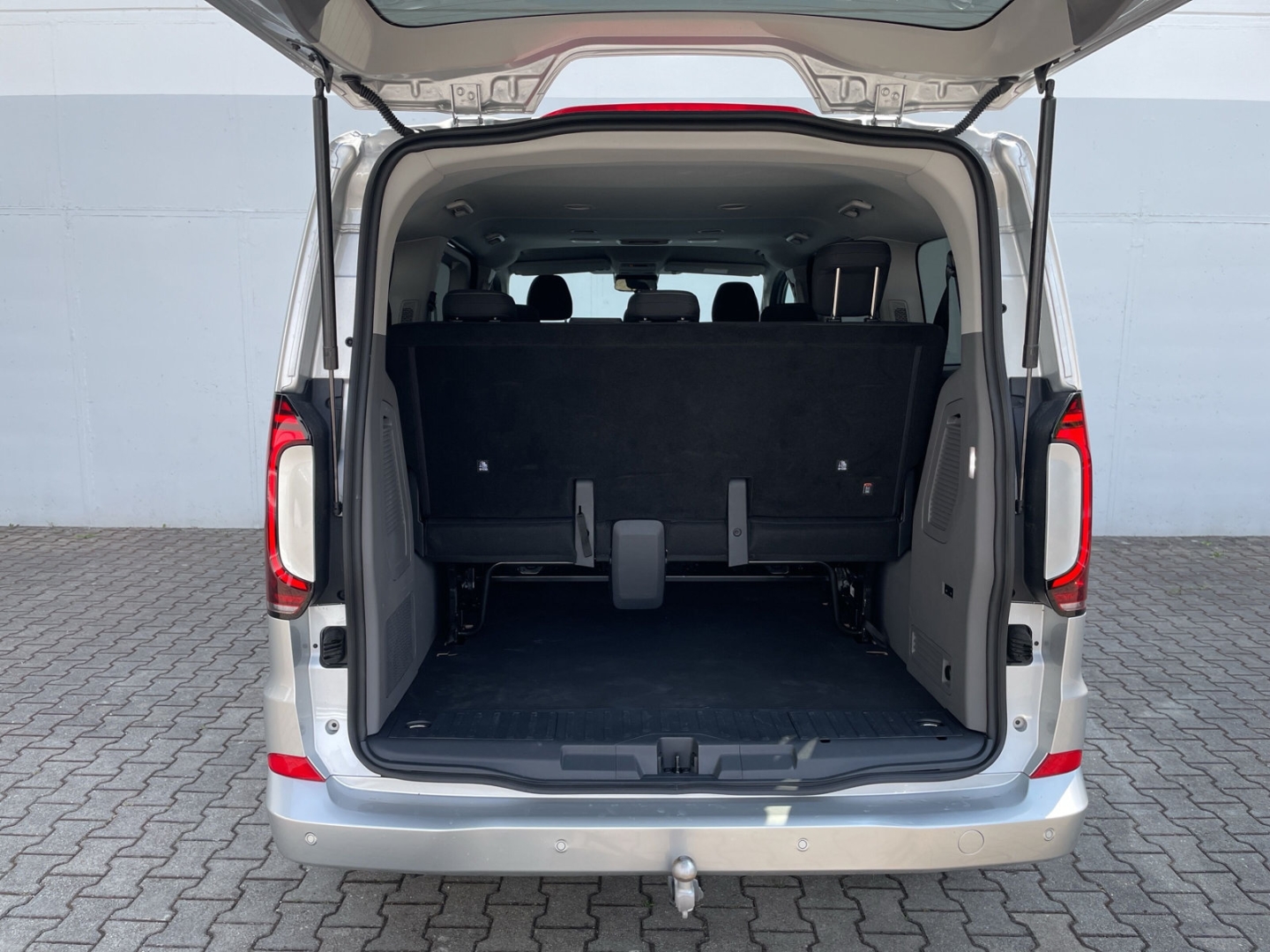 Caravelle Edition 2.0 TDI DSG Matrix/AHK/360°Kamera/Navi/App-Connect/ACC