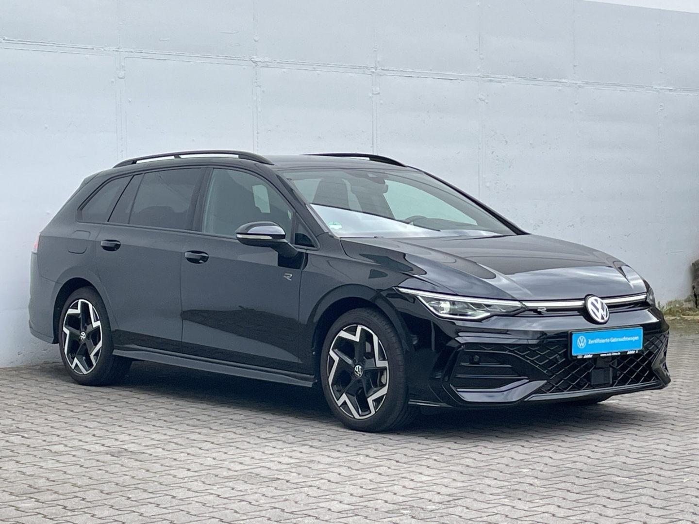 Golf Variant VIII 2.0 TDI DSG R-Line AHK/HUD/CAM Navi/ACC/Lenkradhzg