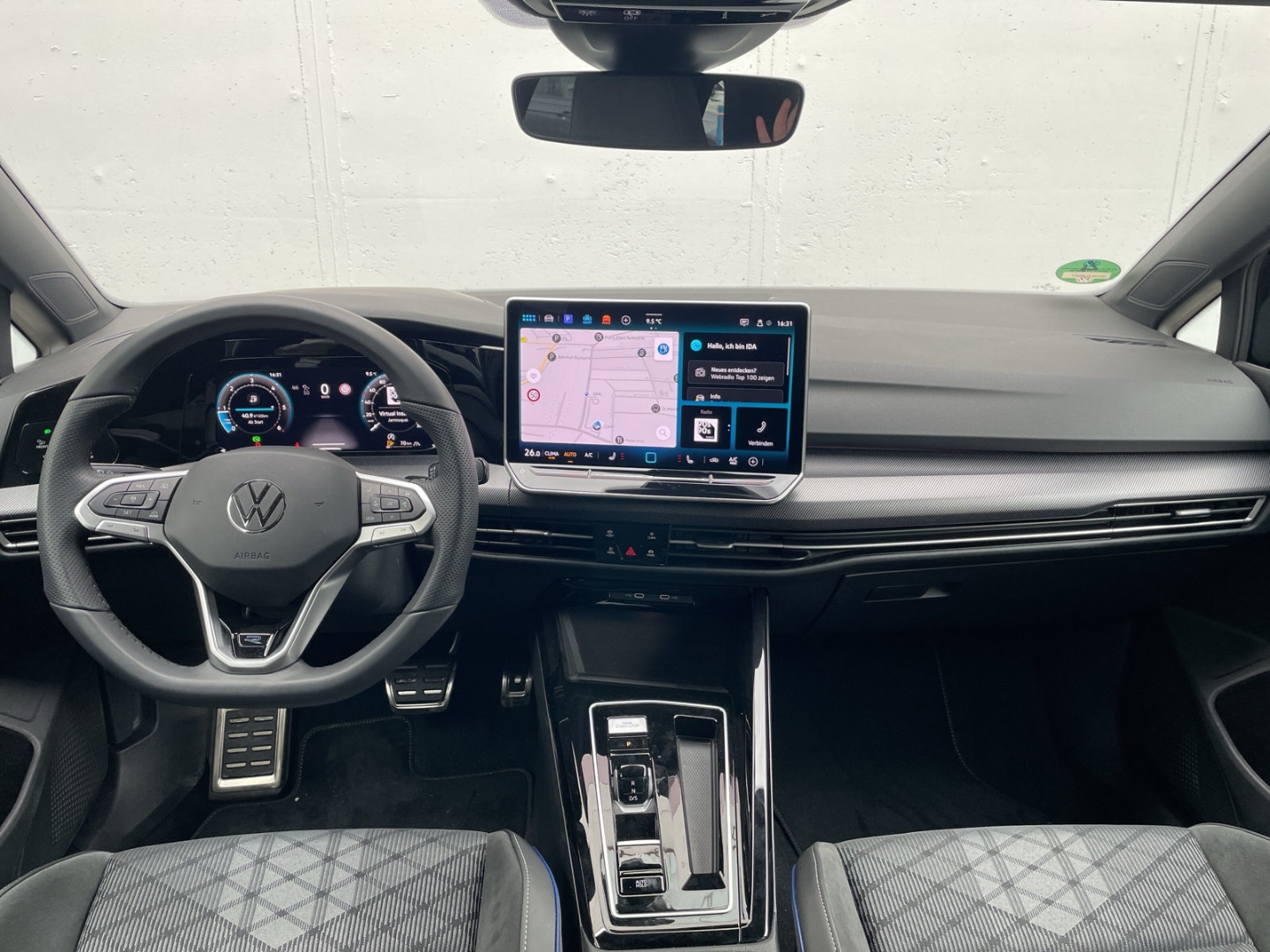 Golf Variant VIII 2.0 TDI DSG R-Line AHK/HUD/CAM Navi/ACC/Lenkradhzg