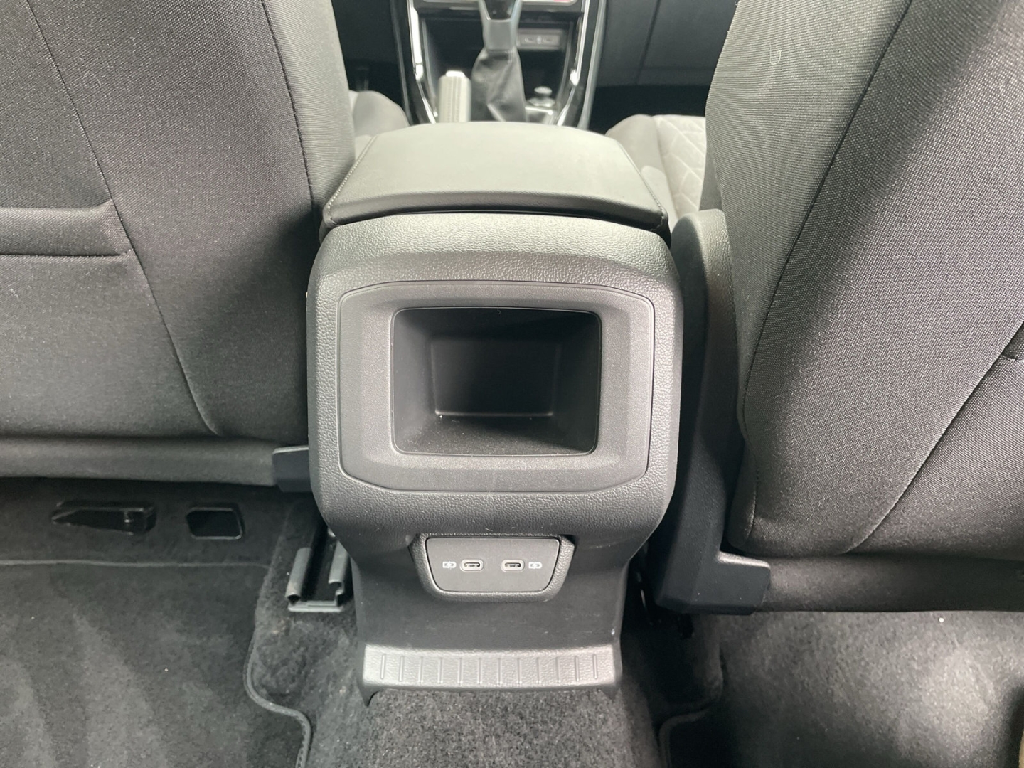 T-Cross 1.0 TSI Life Kamera/Navi/App-Connect/ACC/Sitzhzg/2-Zonen Klima