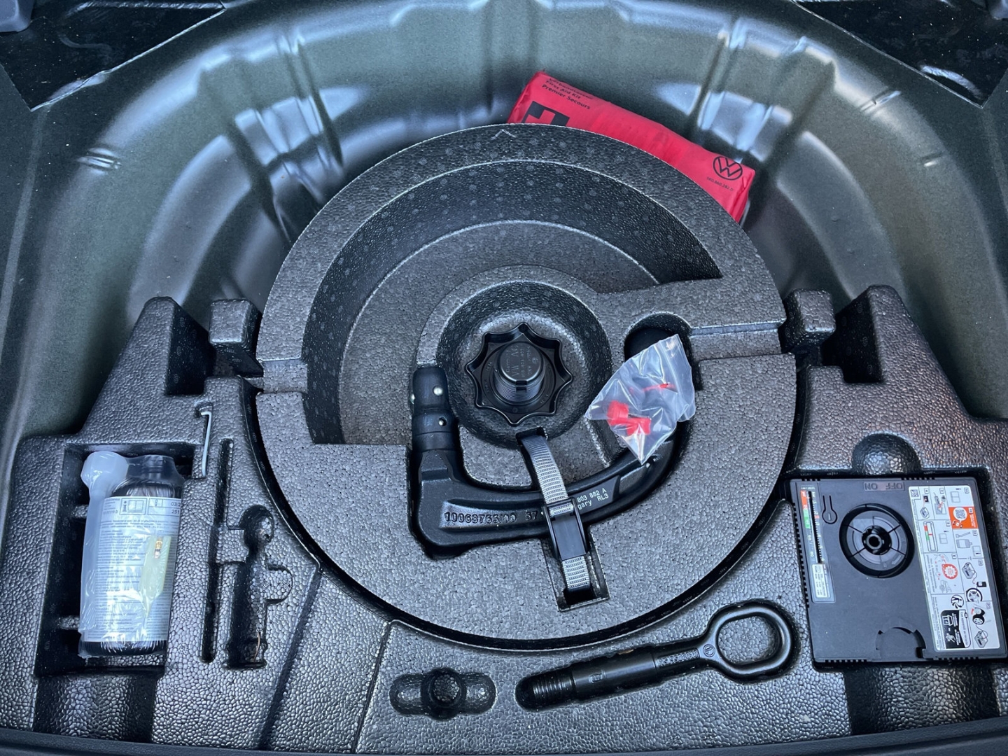 T-Roc 2.0 TDI DSG Goal AHK/Kamera/ACC/App-Connect/Navi/Travel/Spurwechselassist