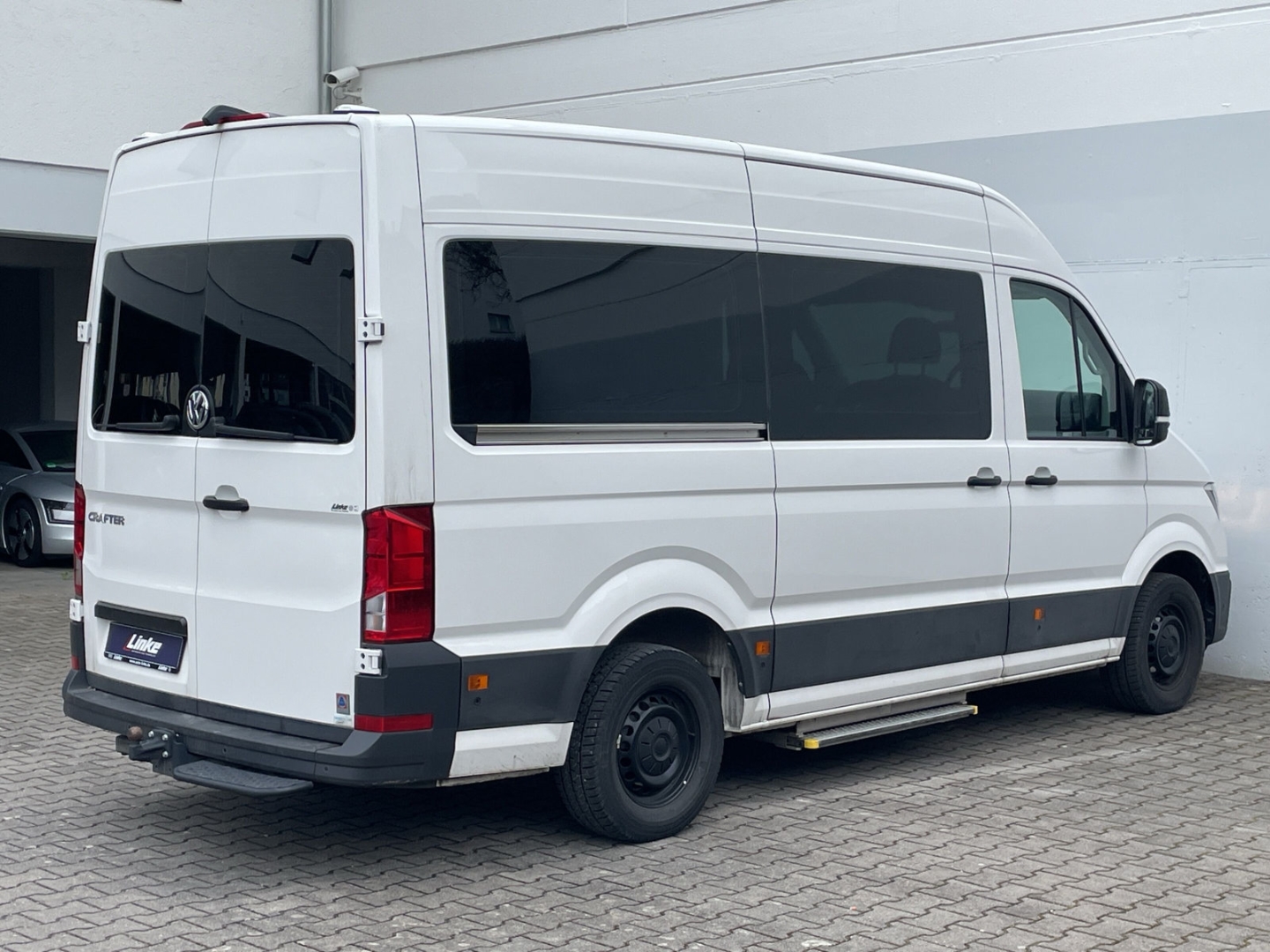 Crafter 35 2.0 TDI DSG 9-Sitzer/Kamera/Standhzg/AHK/ACC/Navi/App-Connect/Sitzhzg