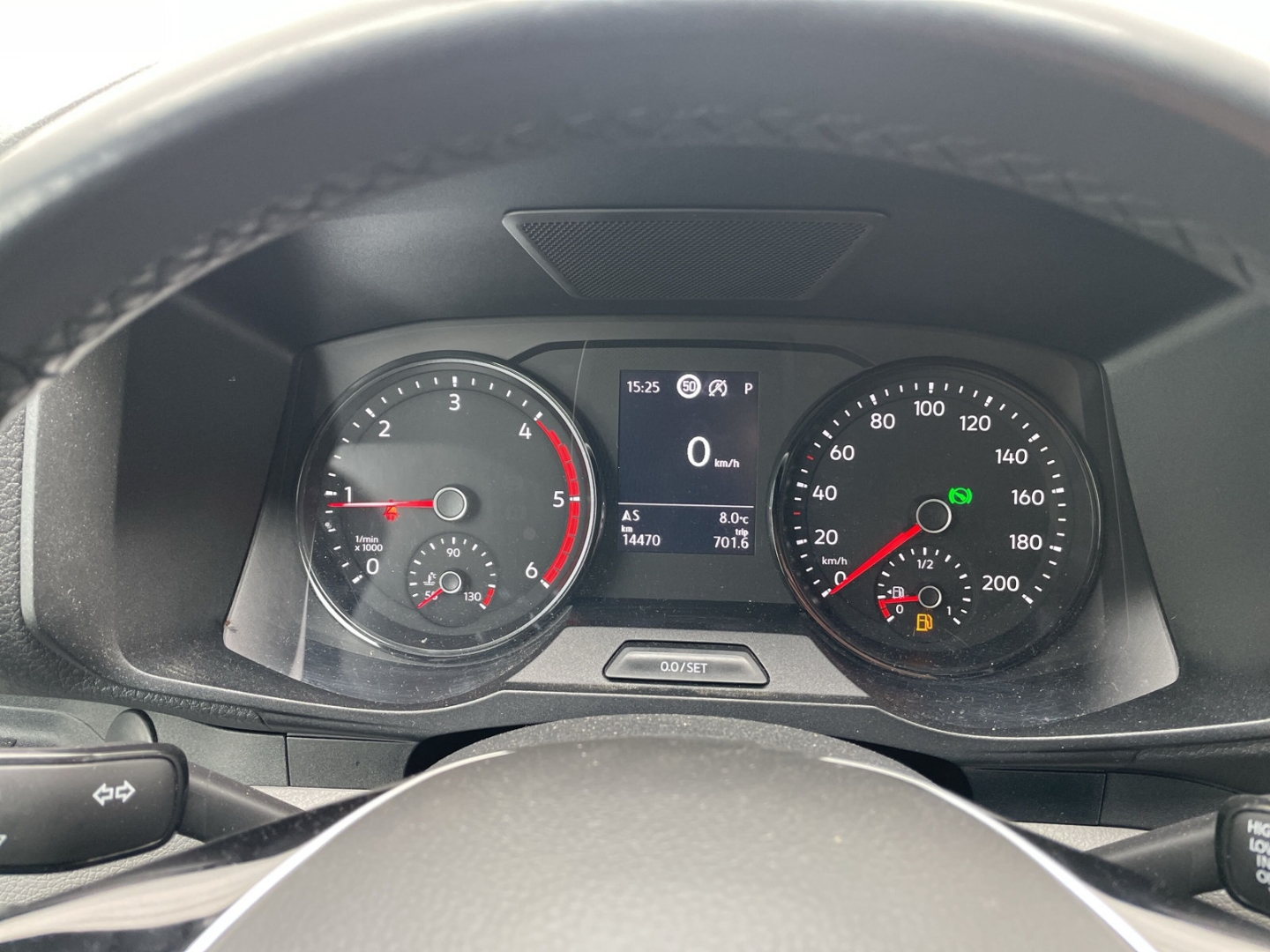 Crafter 35 2.0 TDI DSG 9-Sitzer/Kamera/Standhzg/AHK/ACC/Navi/App-Connect/Sitzhzg