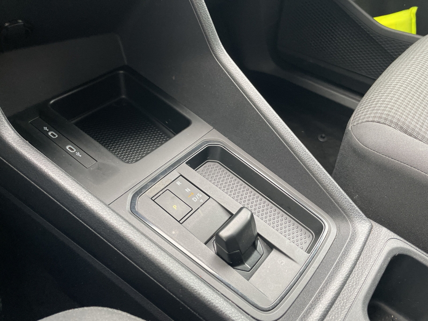 Caddy Cargo 2.0 TDI DSG EcoProfi App-Con./Kamera/Radio/PDC