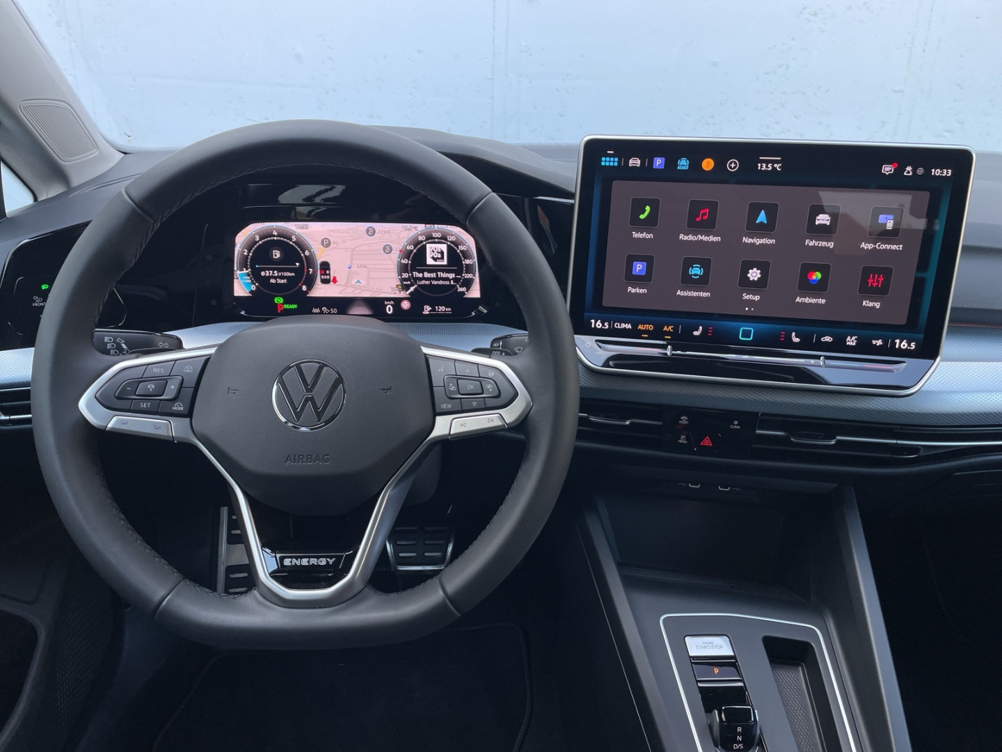 Golf VIII 1.5 eTSI DSG Energy AHK/Kamera/ACC/Navi/App-Connect/LED-Plus