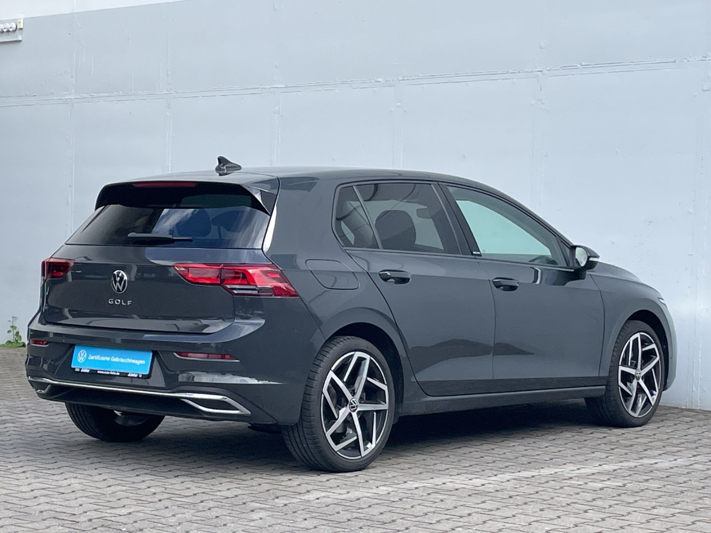 Golf VIII 1.5 TSI Move Kamera/Navi/ACC/LED Plus/App-Connect/Lenkradhzg