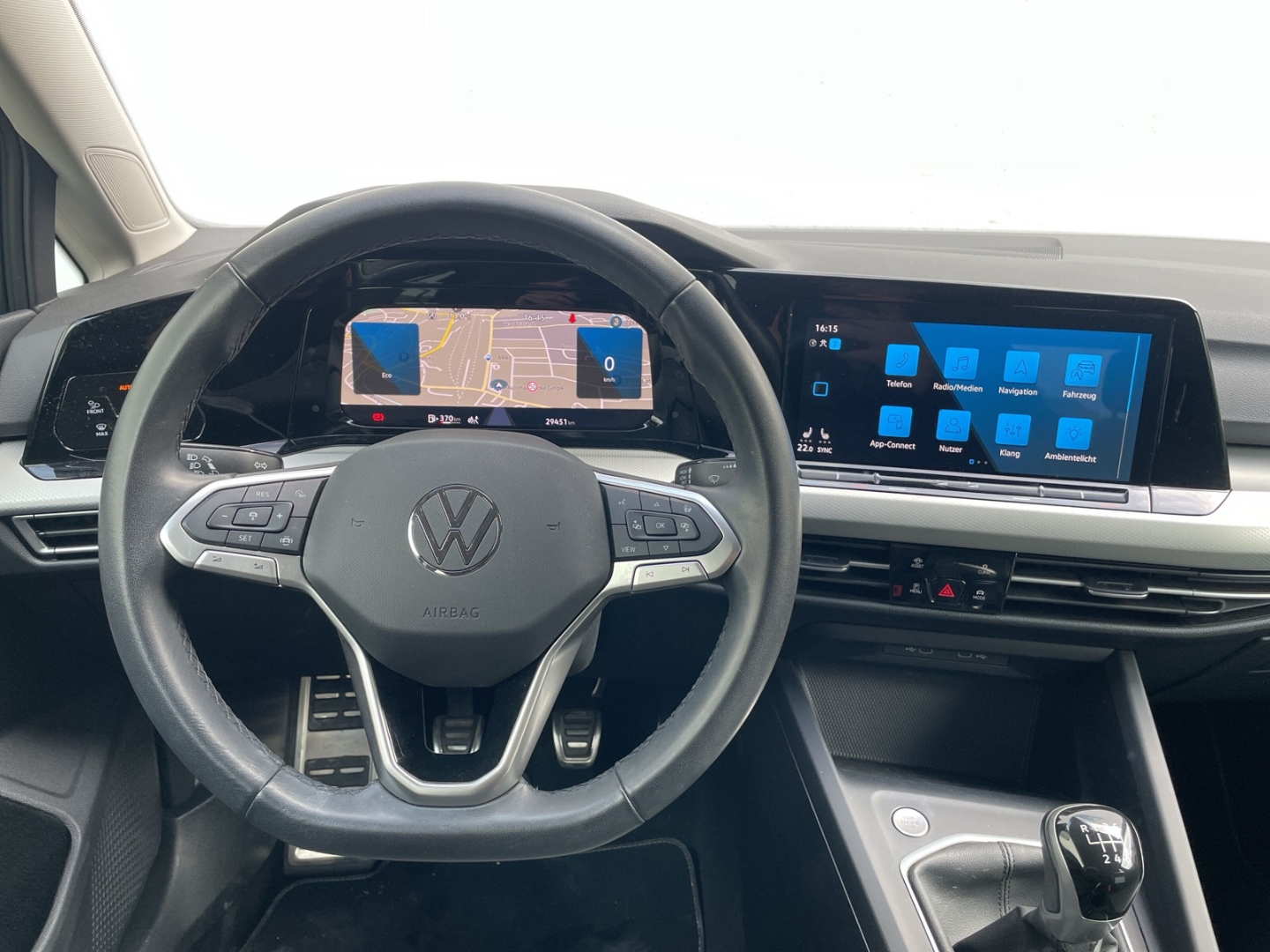 Golf VIII 1.5 TSI Move Kamera/Navi/ACC/LED Plus/App-Connect/Lenkradhzg