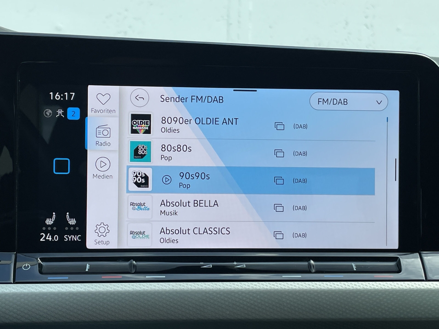 Golf VIII 1.5 TSI Move Kamera/Navi/ACC/LED Plus/App-Connect/Lenkradhzg