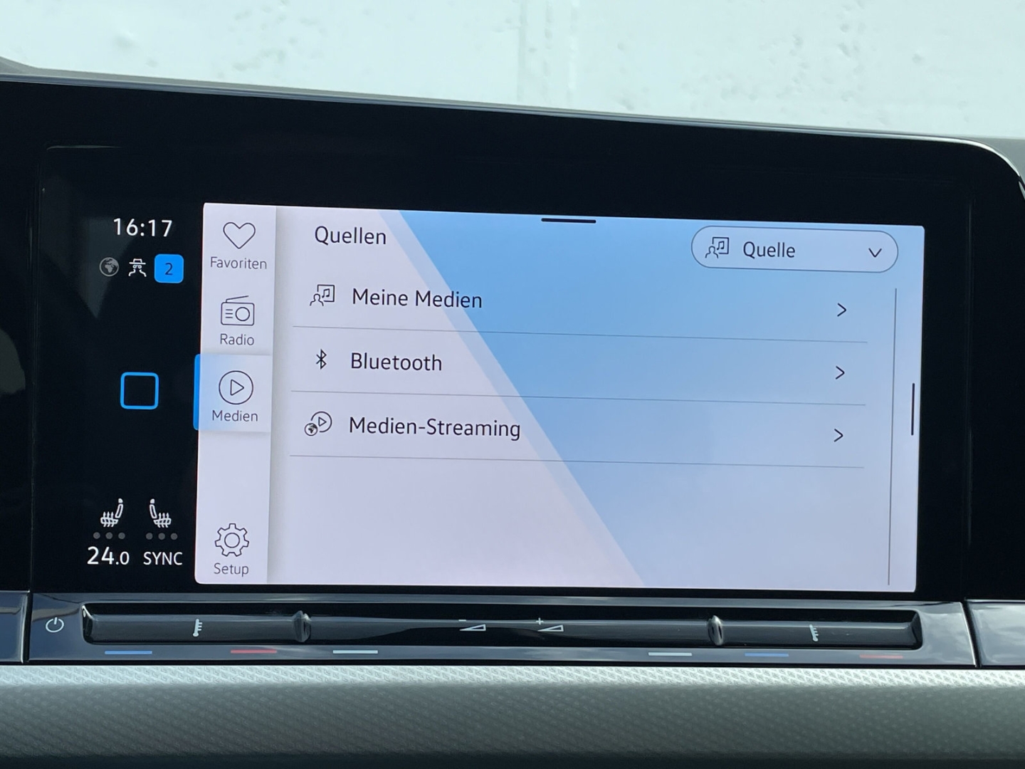 Golf VIII 1.5 TSI Move Kamera/Navi/ACC/LED Plus/App-Connect/Lenkradhzg